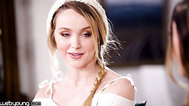 Web Young - big ass trailer