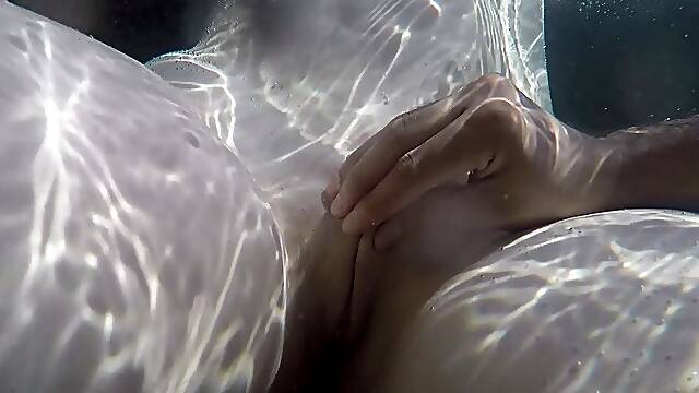 Gorgeous Curvy Busty PAWG Enjoys Underwater Sex After Some Hot Naked Swimming