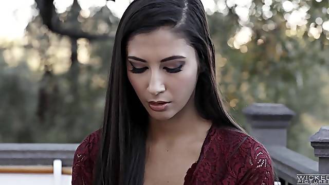 Seductress Gianna Dior enjoys casual sex with one barely known guy