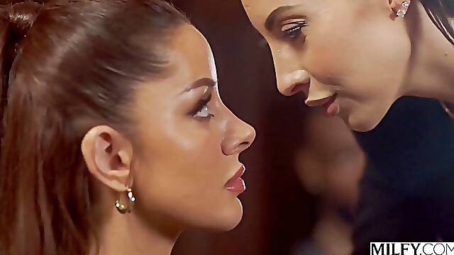 Hot brunette babes Vanna Bardot and Melissa Stratton share BBC