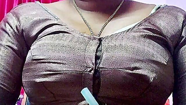 Indian mommy has romantic sex with stepson